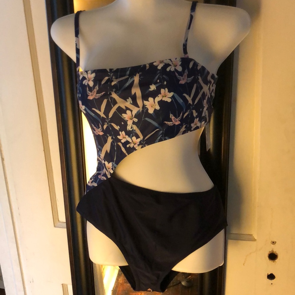 High waist swimsuit